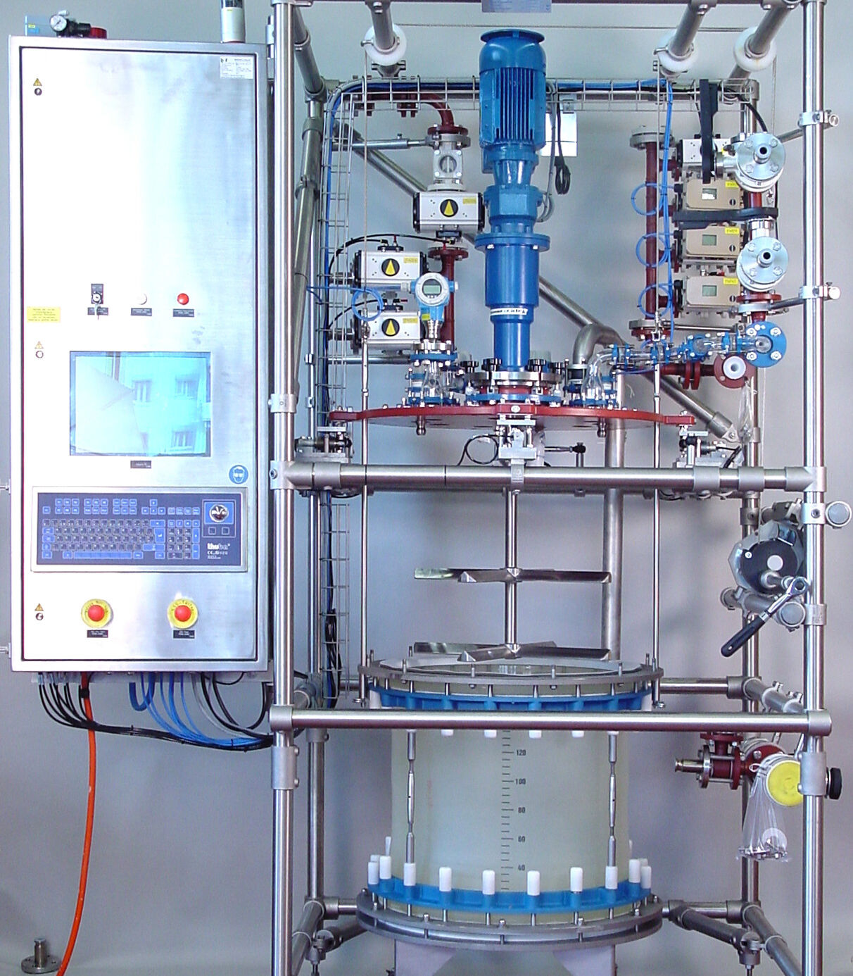 SPPS with automated dosing using load cells (gravimetric dosing) 