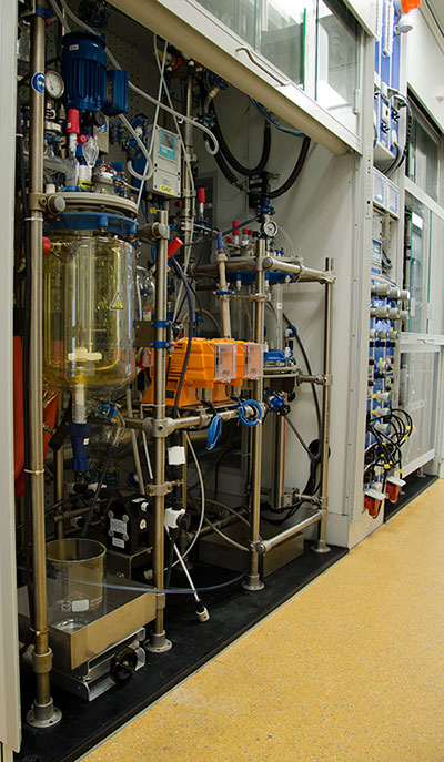 kilolab for chemical synthesis, hydrogenations - full vacuum to high pressure chemistry